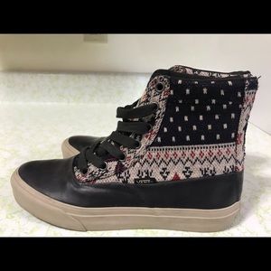 VANS snow duck boots